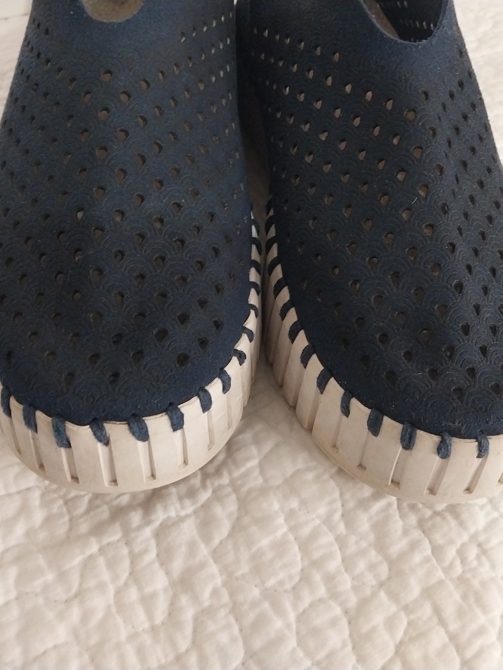 Ilse Jacobsen Navy Perforated Slip-On Sneakers Women's 8.5/9 - Picture 10 of 12